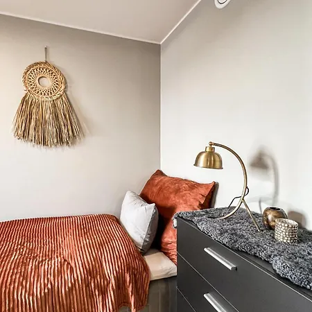 2 Bedroom Awesome In Lägenhet *